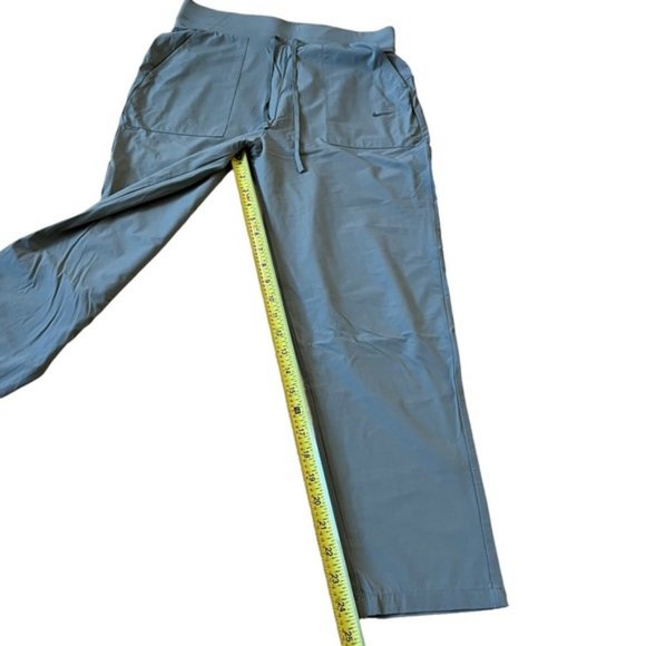 Nike Women's Pants Size Small - Picture 8 of 9